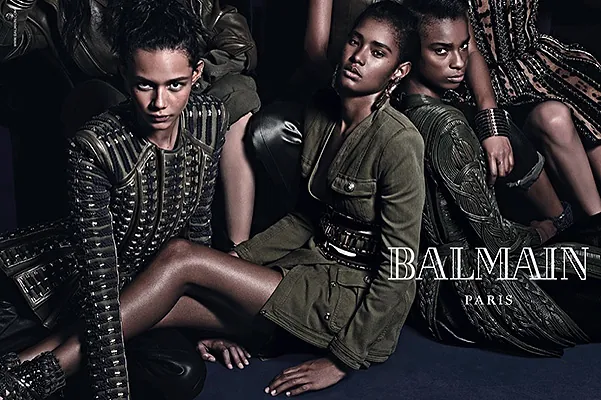 Кара Дельвинь и другие модели в рекламной кампании Balmain