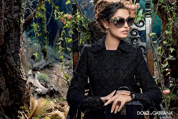 Бьянка Балти представляет осеннюю коллекцию очков Dolce & Gabbana