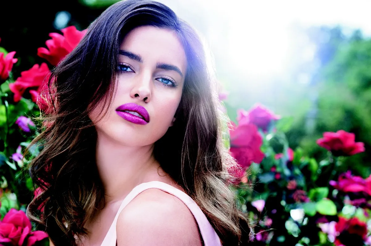 Ирина Шейк в новой рекламе AVON Ирина Шейк в новой рекламе AVON