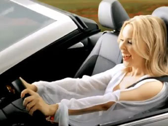 Кайли Миноуг снялась в рекламе нового Golf Cabriolet
