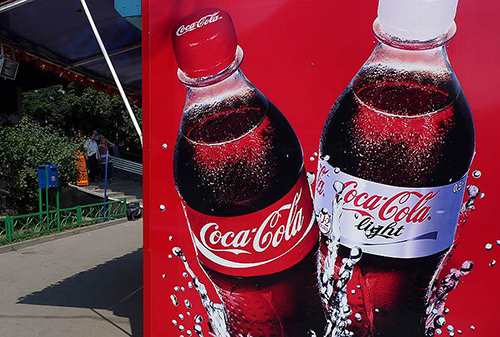 Продажи Coca-Cola Light в России прекращаются