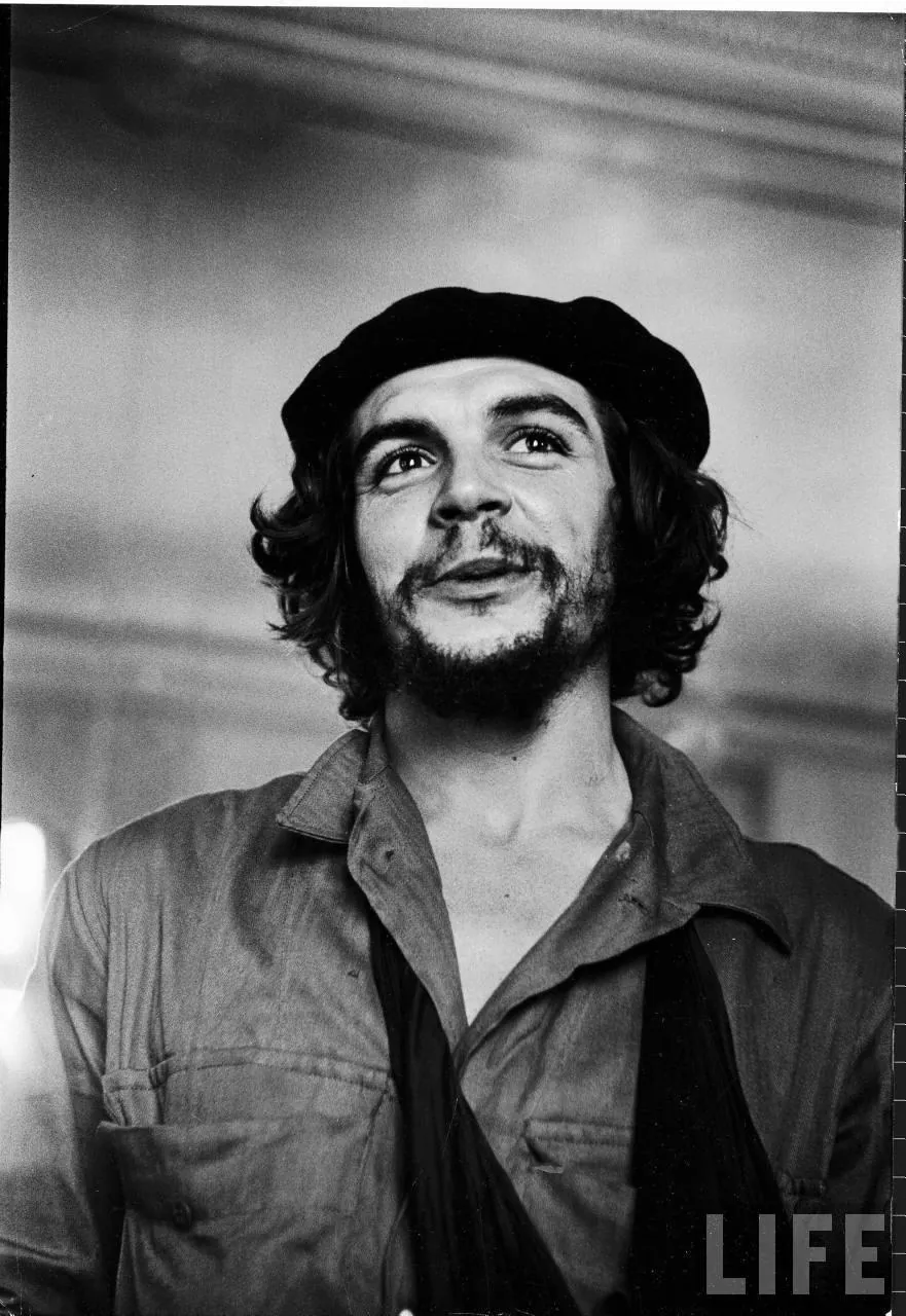 14 июня 1928 родился латиноамериканский революционер, команданте революции на Кубе Эрнесто Че Гевара 14 июня 1928 родился латиноамериканский революционер, команданте революции на Кубе Эрнесто Че Гевара
