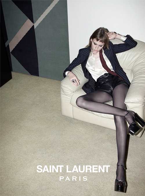 Рекламу Saint Laurent запретили из-за слишком худой модели
