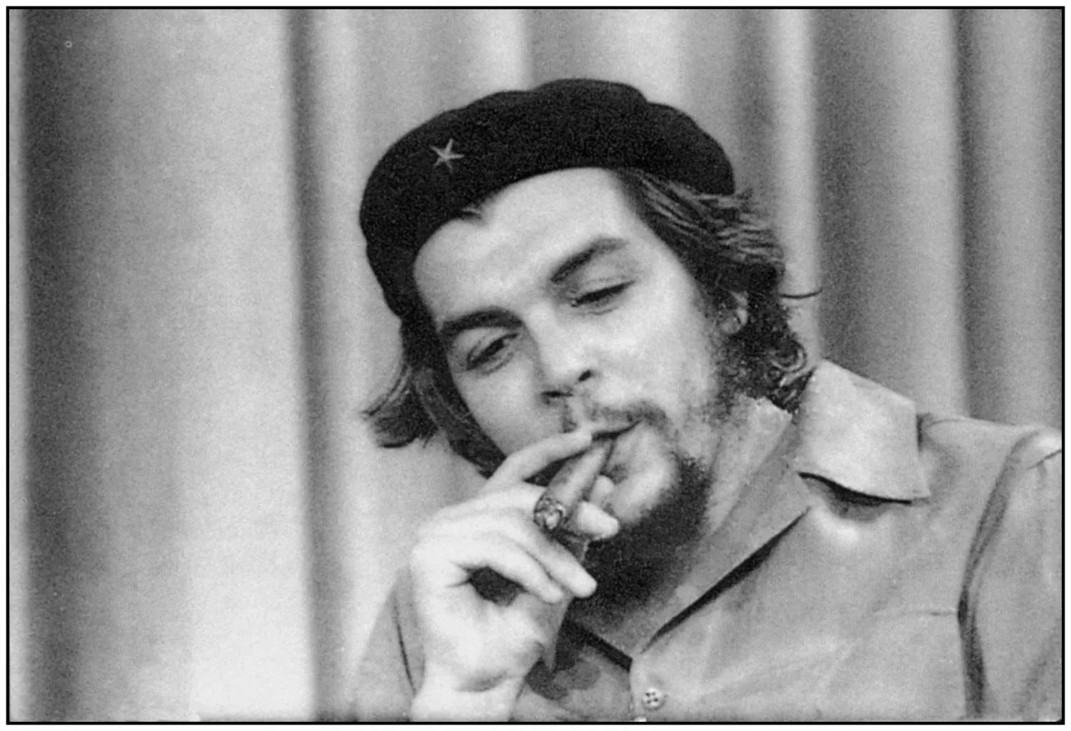 14 июня 1928 родился латиноамериканский революционер, команданте революции на Кубе Эрнесто Че Гевара 14 июня 1928 родился латиноамериканский революционер, команданте революции на Кубе Эрнесто Че Гевара