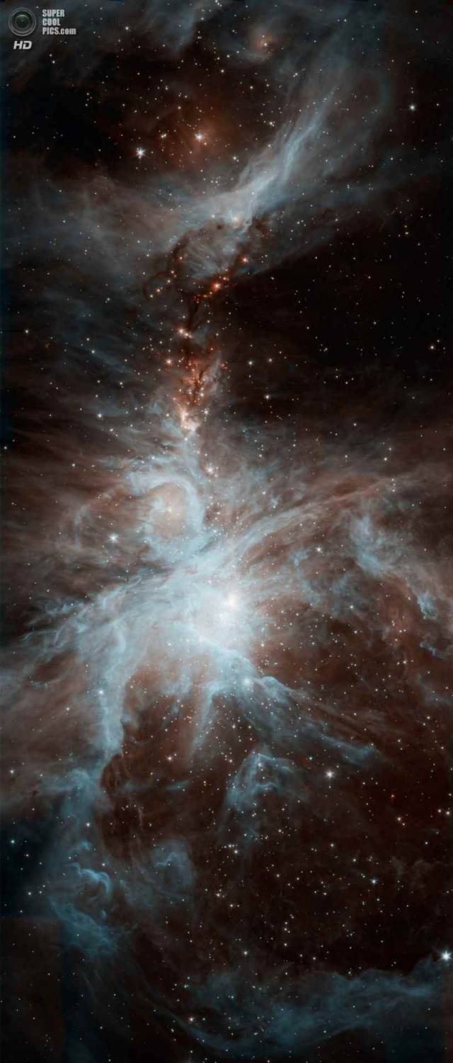 Лучшие снимки телескопа «Спитцер»