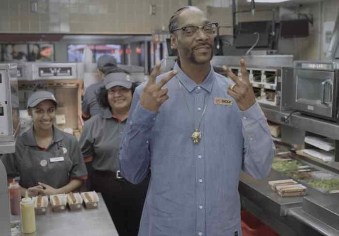 Снуп Догг прорекламировал хот-доги Burger King