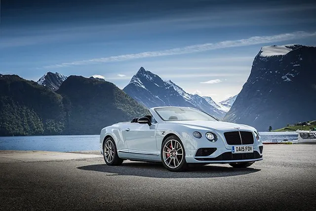 Bentley объединились с Pantone Bentley объединились с Pantone