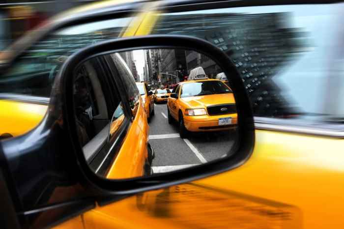 Яндекс и Uber объединяют такси