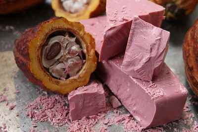 Швейцарские кондитеры создали рубиновый шоколад
