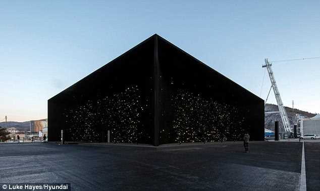 Черная дыра на Земле — павильон Hyundai в Пхенчхане