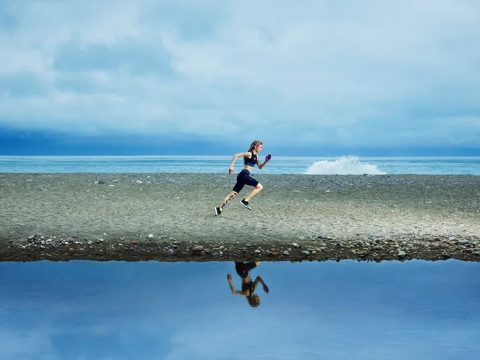 Граймс стала лицом коллаборации Adidas x Stella McCartney
