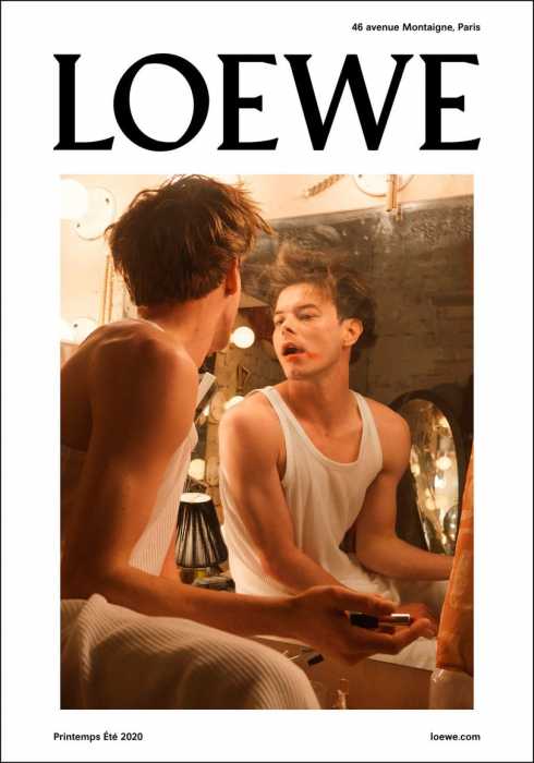 Звезда сериала "Очень странные дела" Чарли Хитон стал лицом бренда Loewe