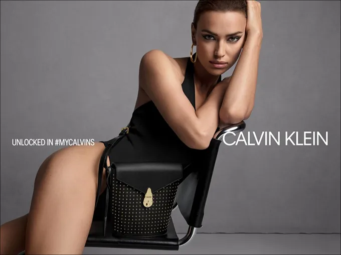 Ирина Шейк обнажилась для рекламы сумок Calvin Klein