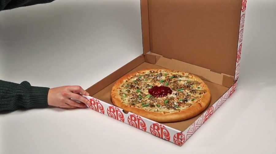 Boston Pizza запустили музыкальную упаковку для пиццы на Рождество