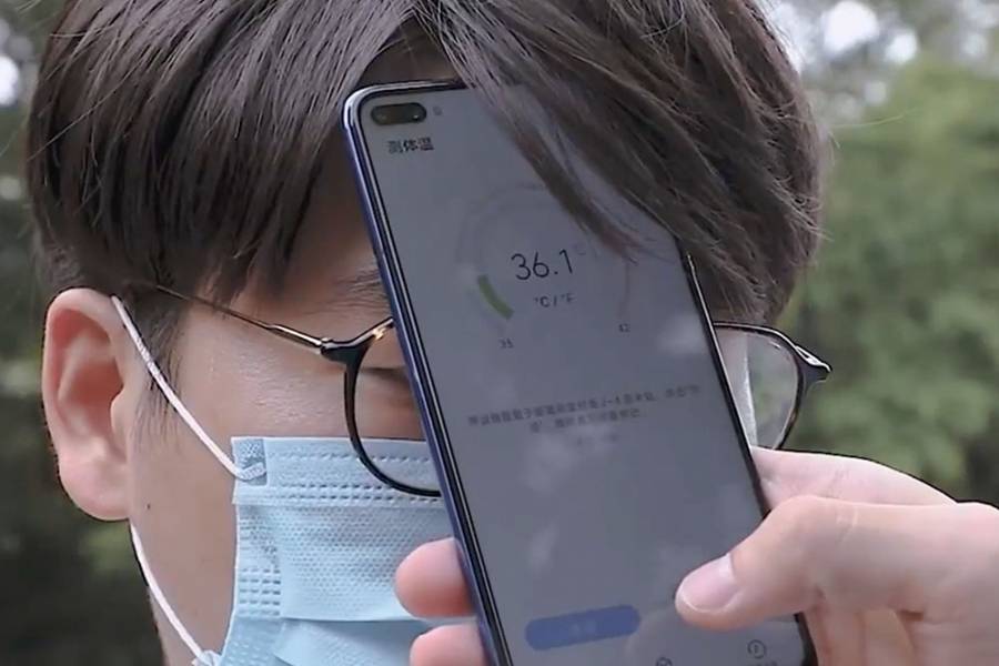 Huawei разработала смартфон, способный измерять температуру