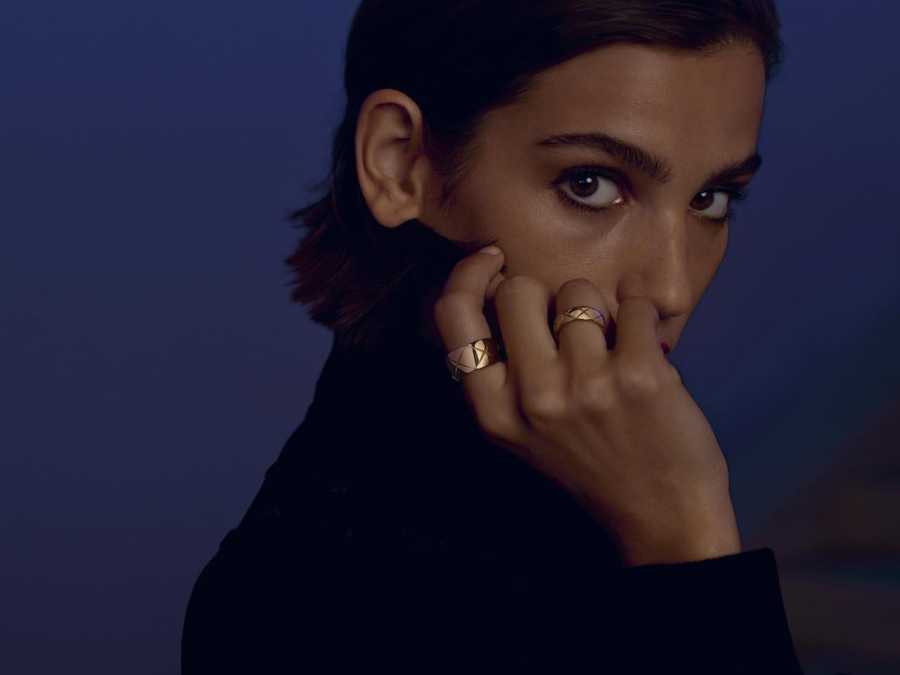 Chanel представил новые кольца из коллекции Coco Crush