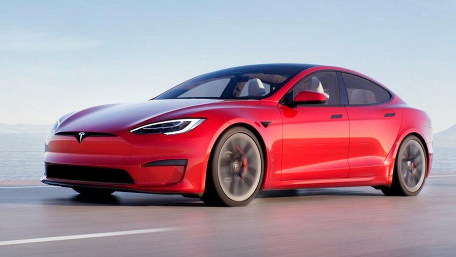 Илон Маск представил новую Tesla, которая разгоняется до 320 км/ч