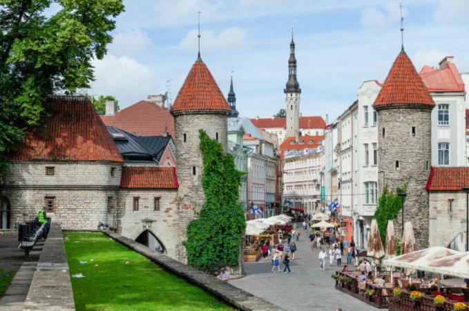 Причины одного из самых высоких в Европе показателей экономического роста экономики Эстонии во втором квартале 2021 года