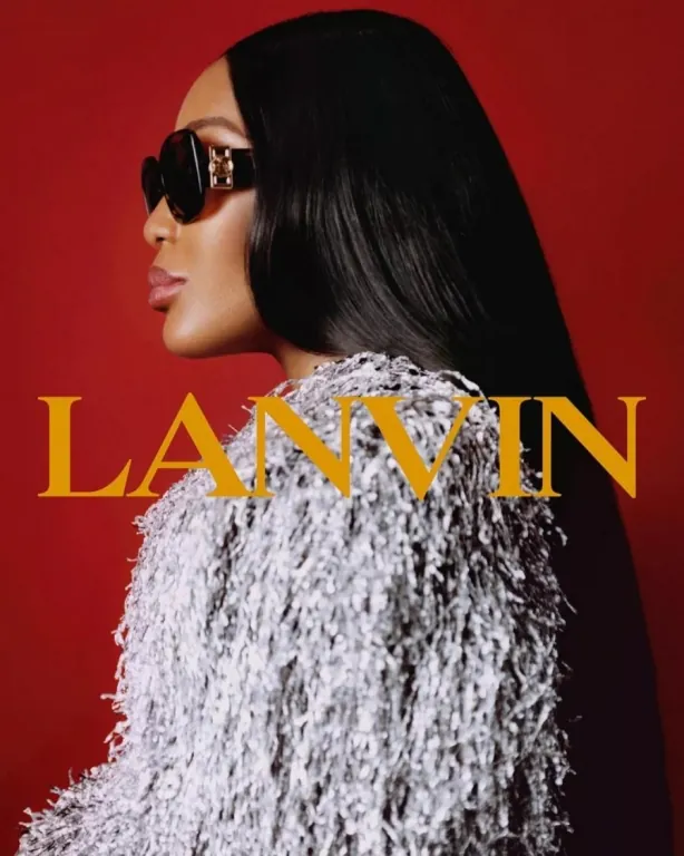 Наоми Кэмпбелл снялась в рекламной кампании Lanvin в главных оттенках года