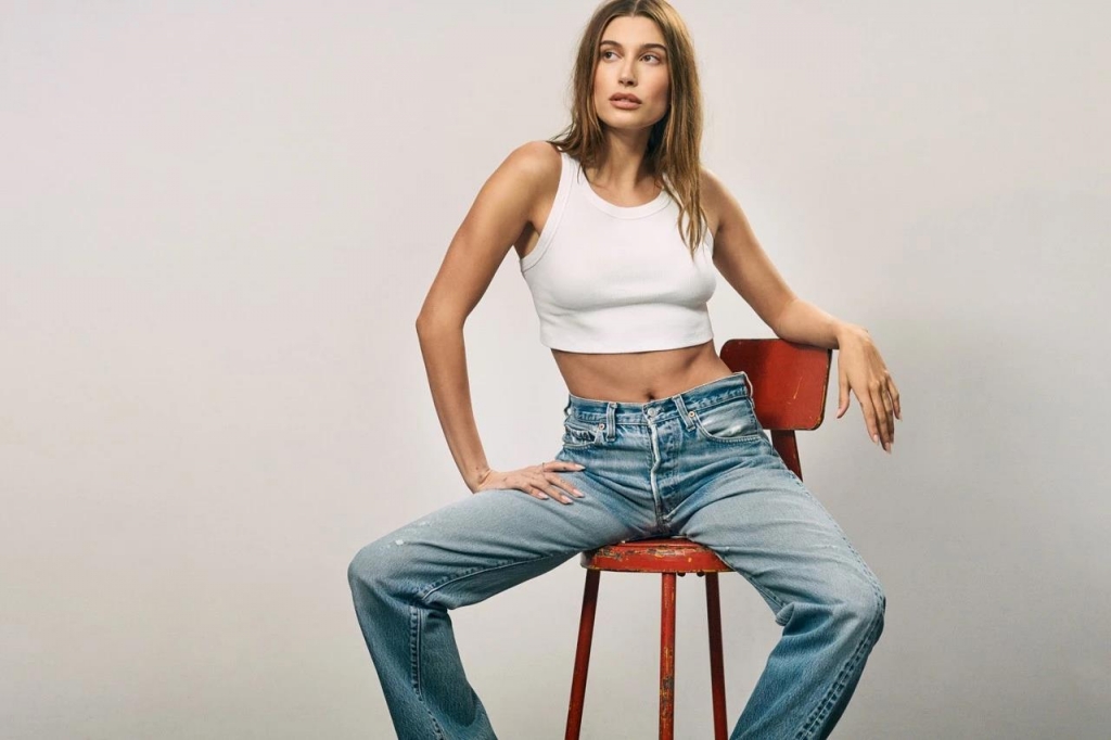 Хейли Бибер снялась в кампании джинсов Levi's 501