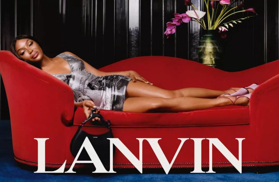 Наоми Кэмпбелл снялась в рекламной кампании Lanvin в главных оттенках года