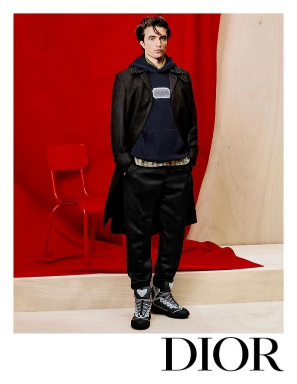 Роберт Паттинсон стал лицом новой кампании Dior