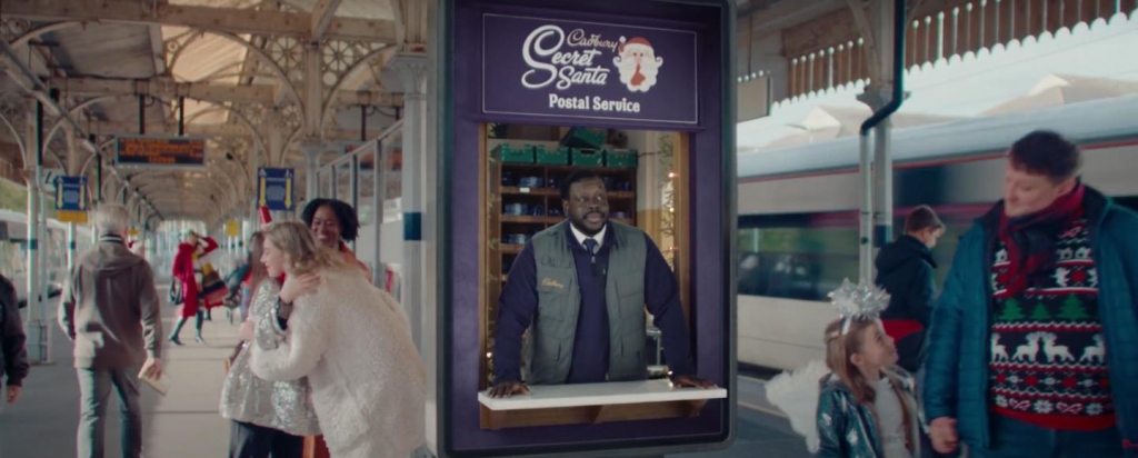 Cadbury превратил постеры по всей Великобритании в почтовые отделения