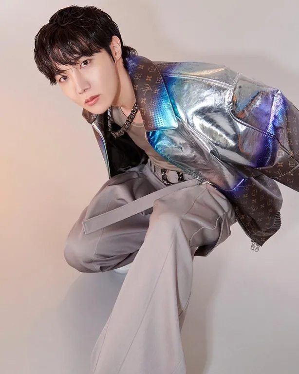J-Hope из BTS стал послом Louis Vuitton