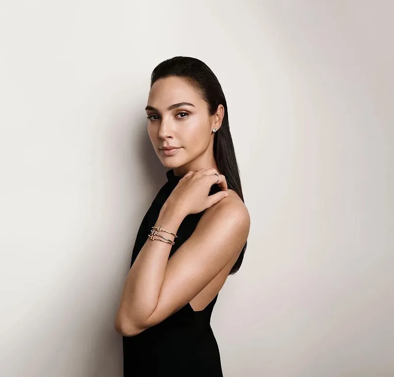 Галь Гадот и Зои Кравиц снялись для Tiffany & Co