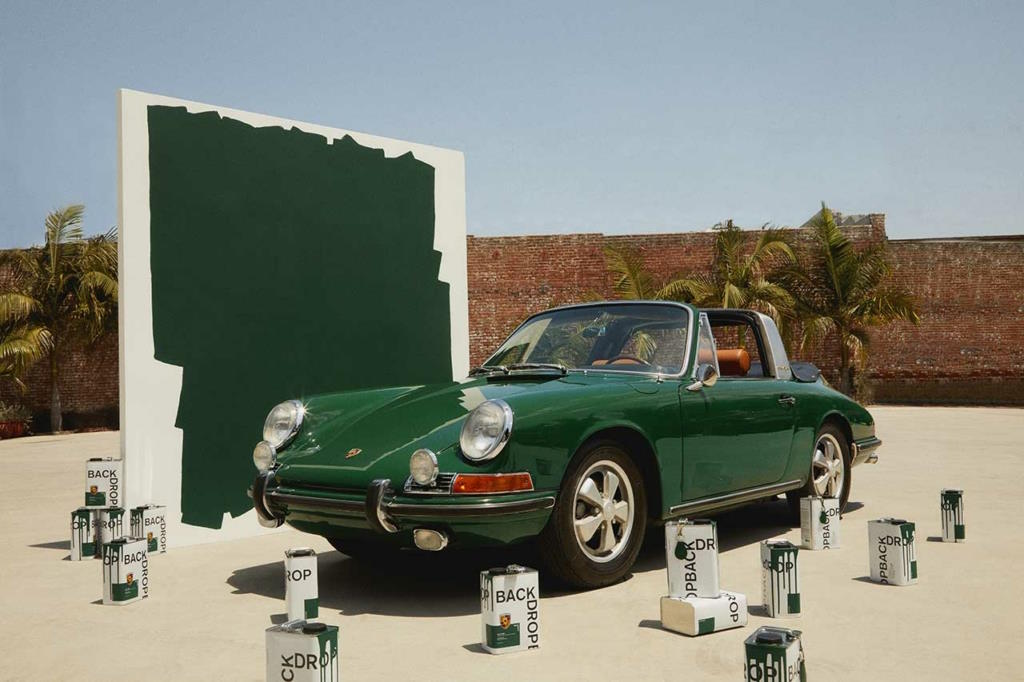 Porsche выпустил лимитированную серию красок, вдохновленных цветами автомобилей