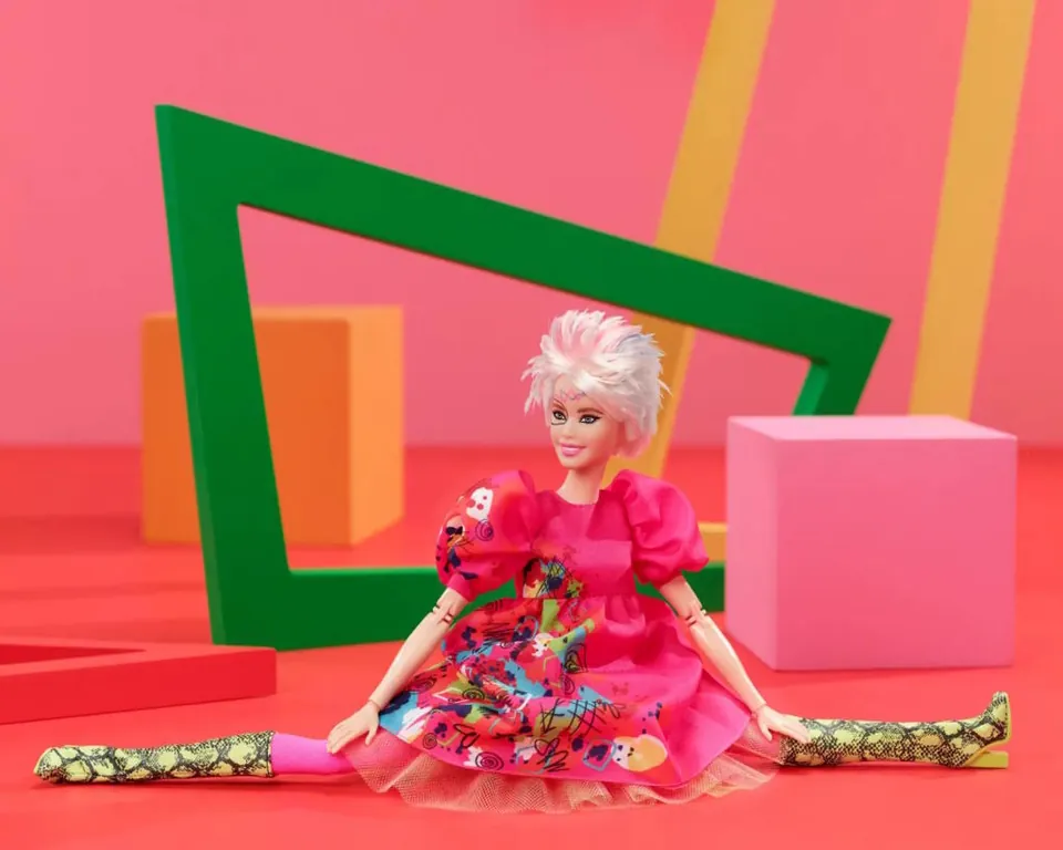 Mattel представил новую куклу Барби