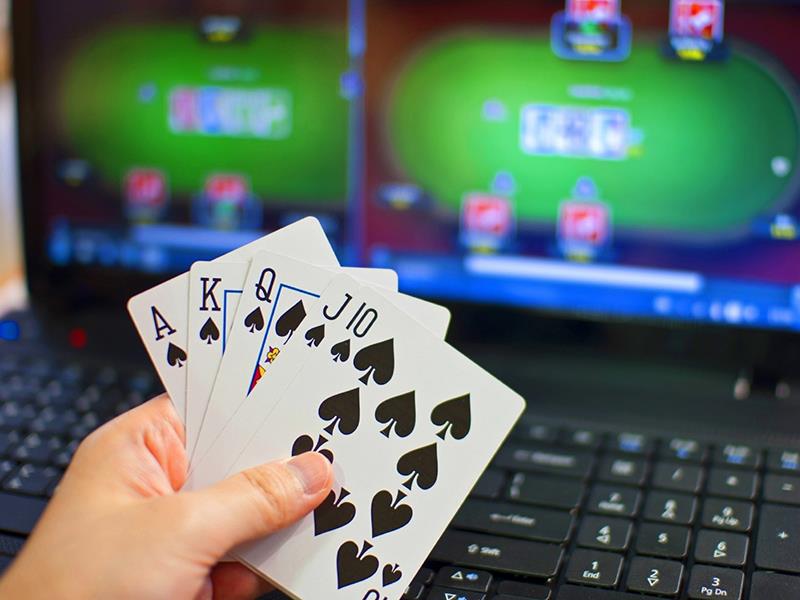 Как играть в покер на деньги используя все преимущества онлайн румов?