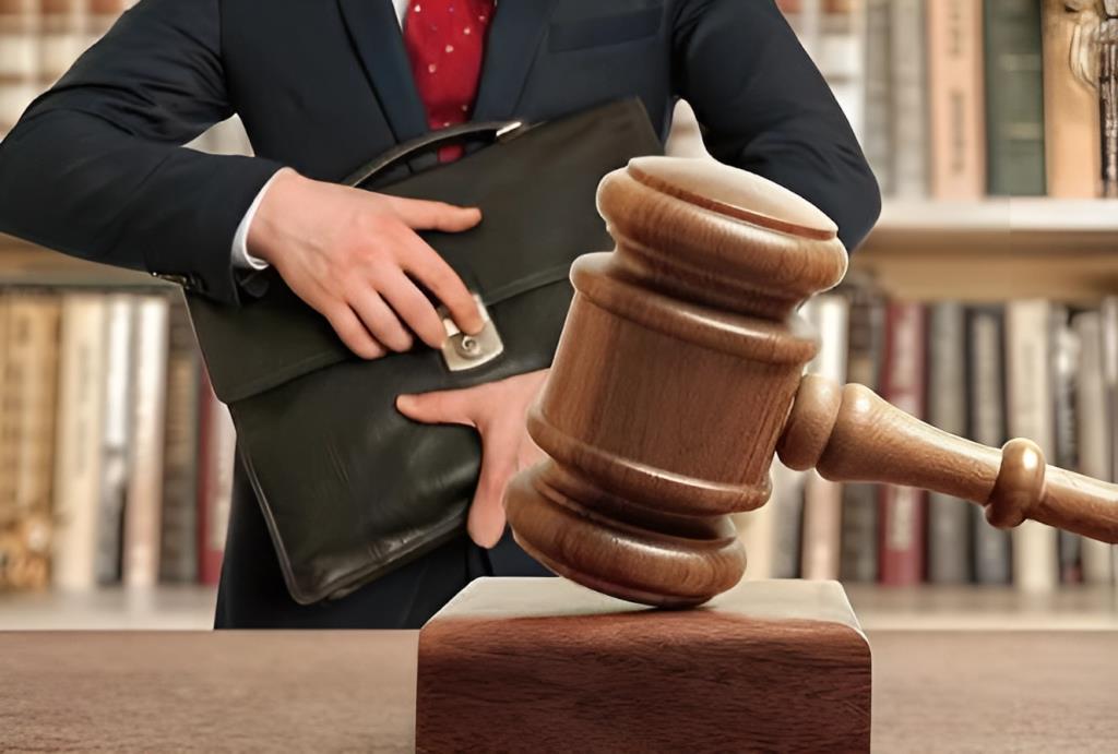 Судебно-арбитражный адвокат: цена профессионализма