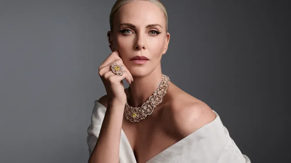 Шарлиз Терон блистает в новой ювелирной кампании Dior Шарлиз Терон блистает в новой ювелирной кампании Dior