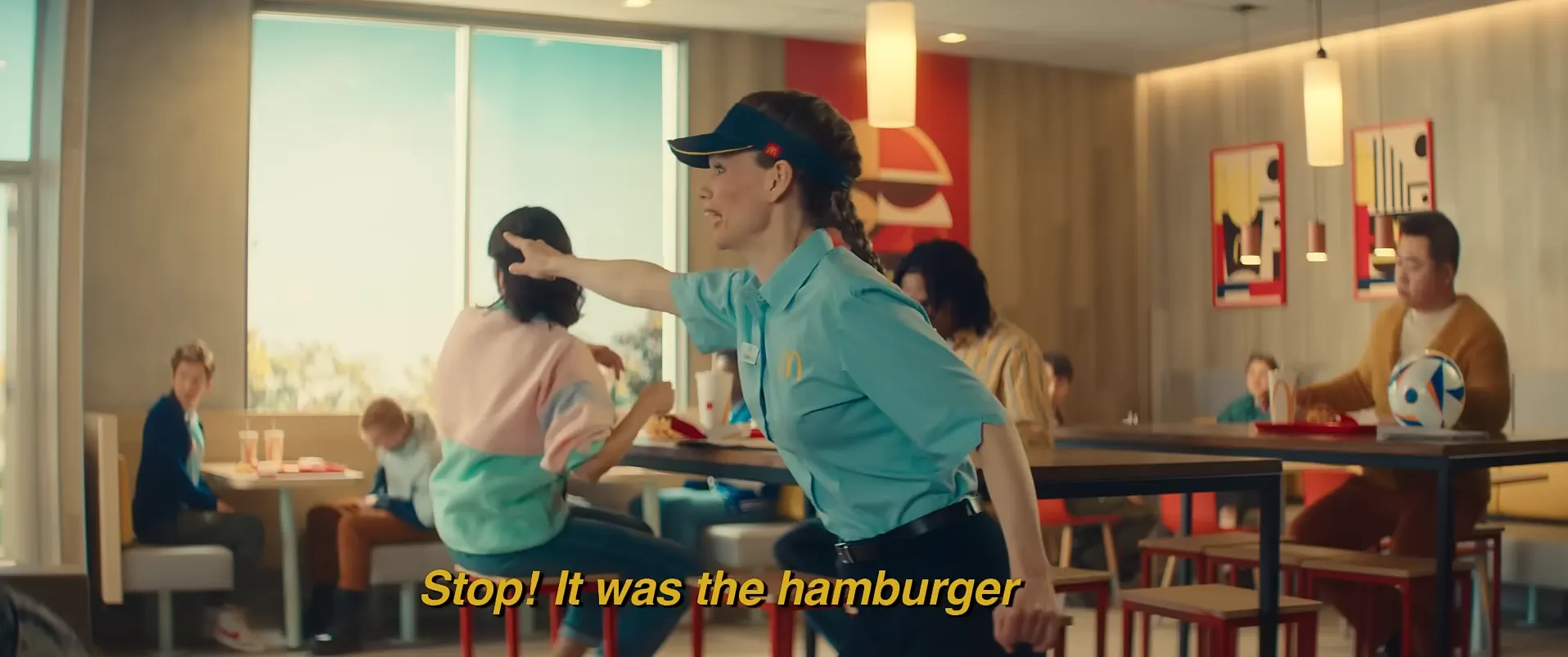 McDonald's совершил идеальное преступление: как сеть "похитила" лучшие бургеры мира McDonald's совершил идеальное преступление: как сеть "похитила" лучшие бургеры мира