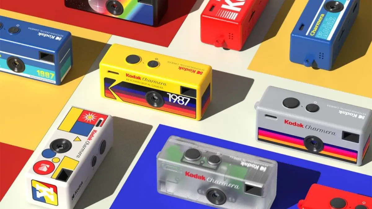 Kodak Charmera: как винтажная камера-брелок завоевала сердца поколения Z Kodak Charmera: как винтажная камера-брелок завоевала сердца поколения Z