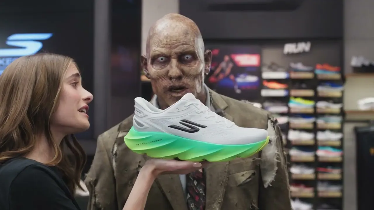 Skechers запустил «зомби-кампанию»: кроссовки, которые сделают быстрым даже мертвеца Skechers запустил «зомби-кампанию»: кроссовки, которые сделают быстрым даже мертвеца